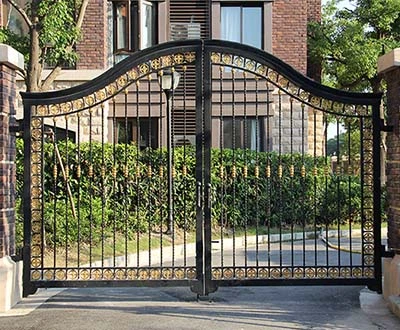 Transform Your Outdoors with Stunning Garden Gates