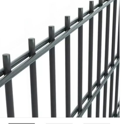 Combining Decorative Fence Panels with Greenery