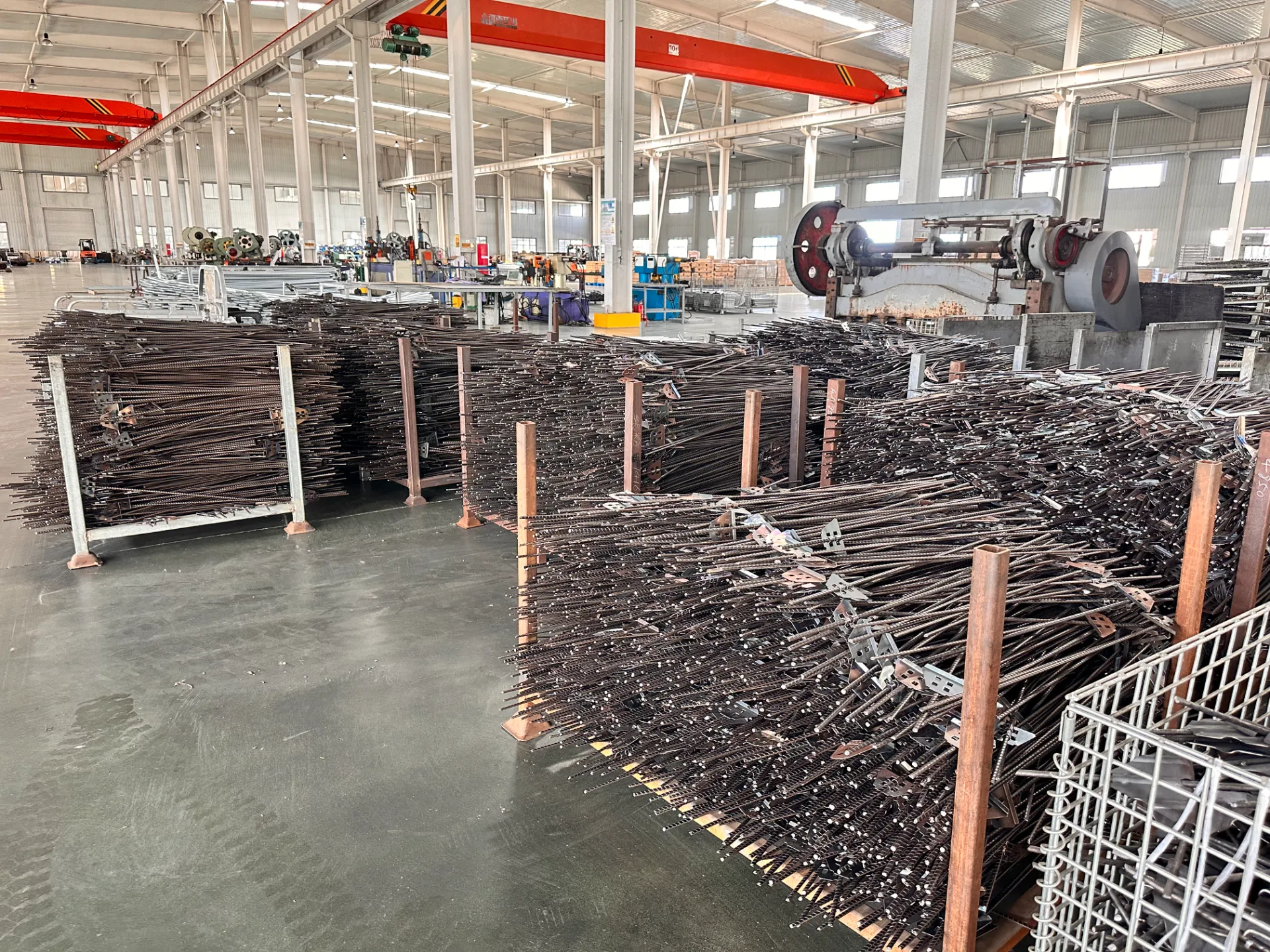 Electric Oval Steel Post With Insulator