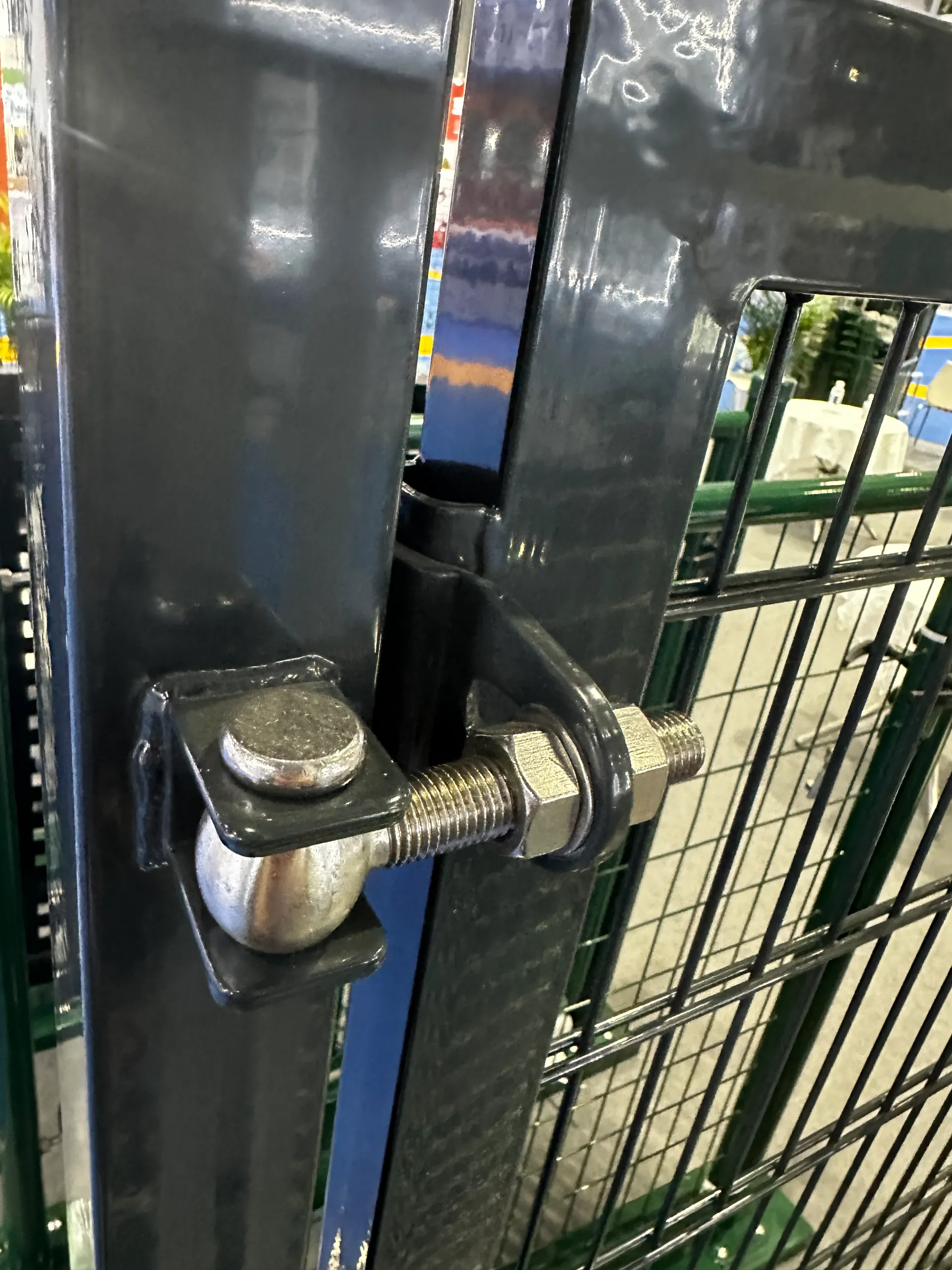 Read More About lockable metal garden gates