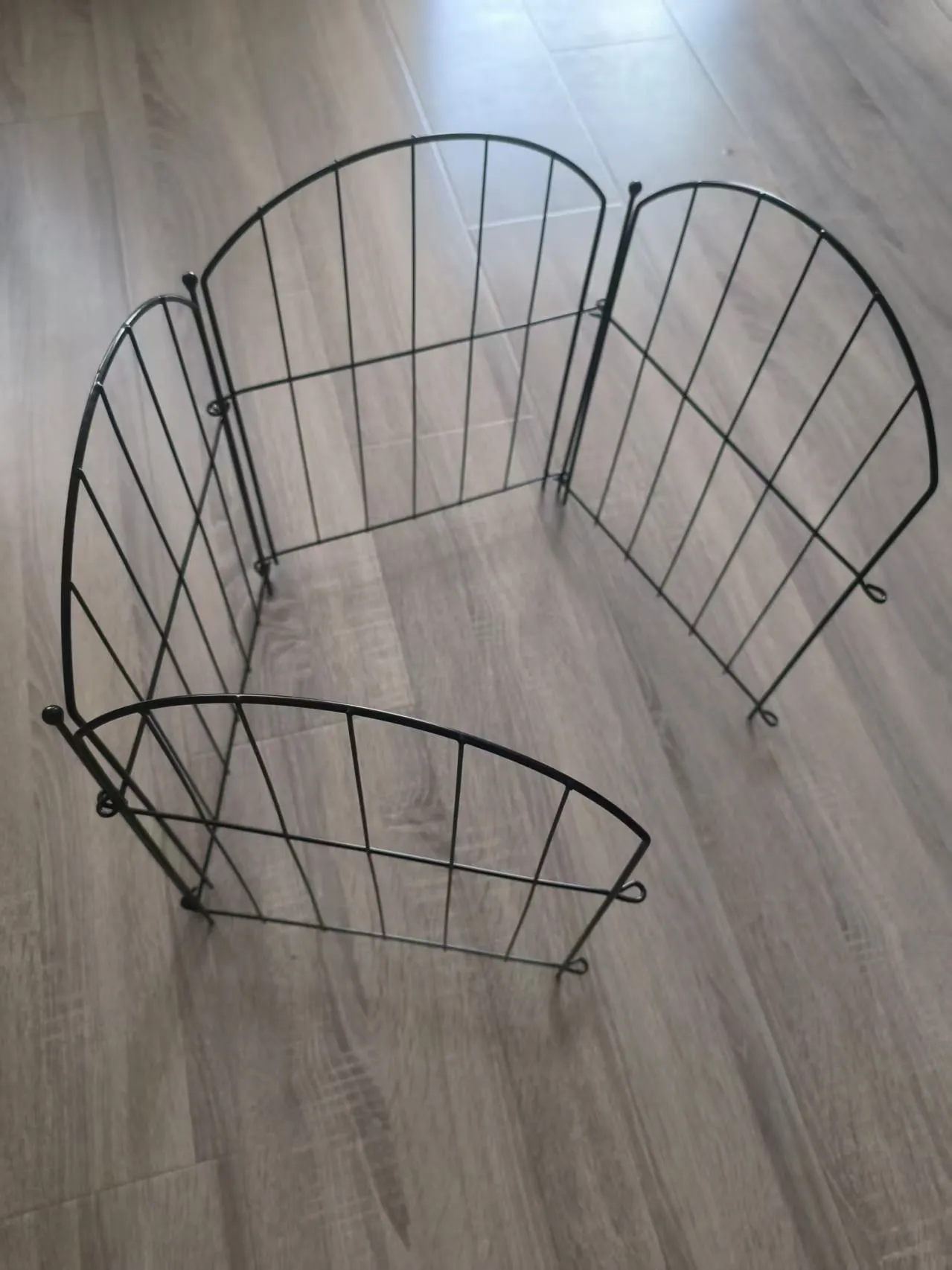 Outdoor Decor Metal Arched Flower Bed Edging Ornamental Wire Border Panel Fencing for Yard Patio