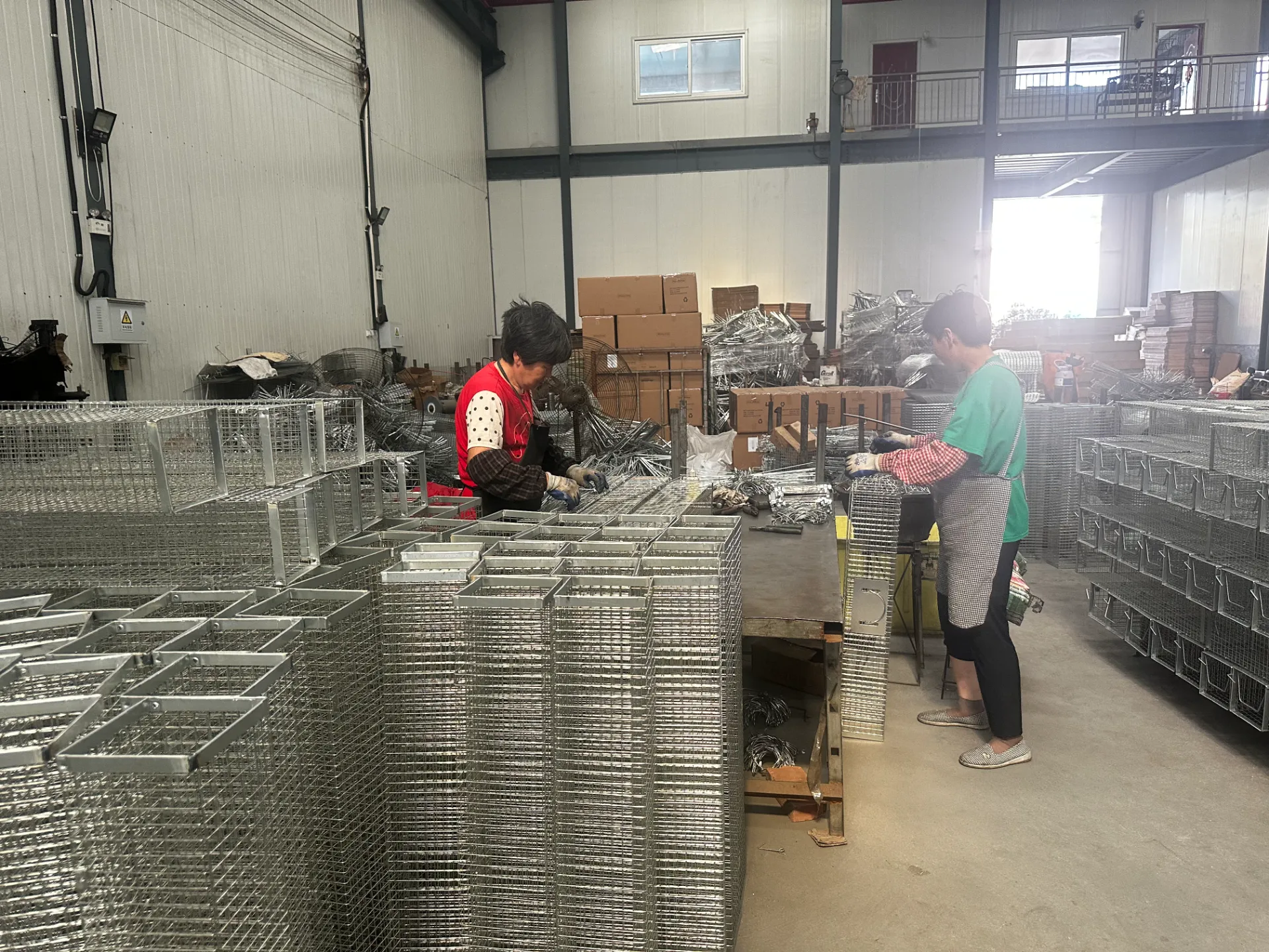 Folded Humane Large Live Animal Cage Traps Possum Trap