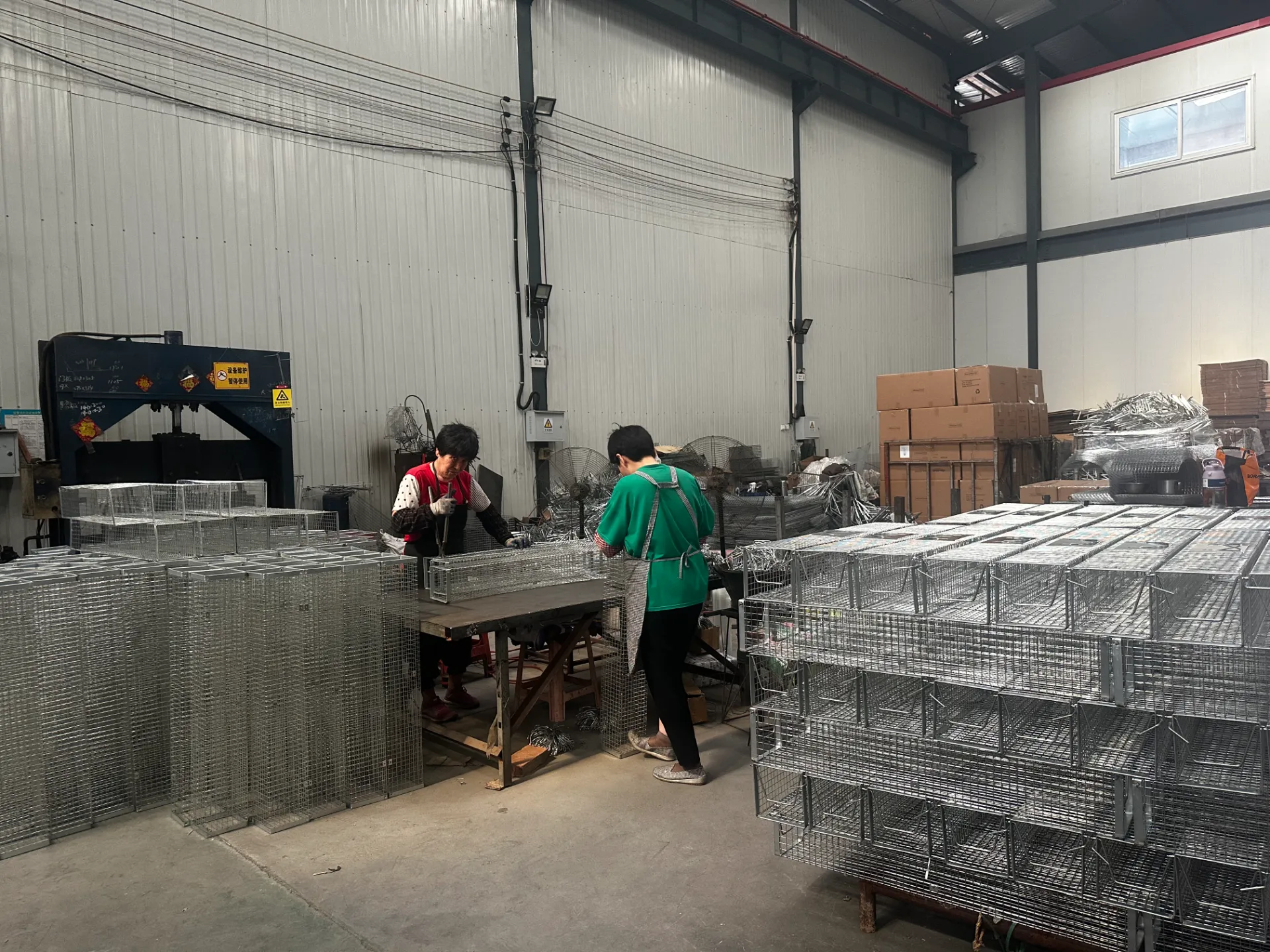 Large Dog Mouse Rat Cat Hot Sale Wire Possum Cage Wild Animal Trap Pig Humane Release Mesh