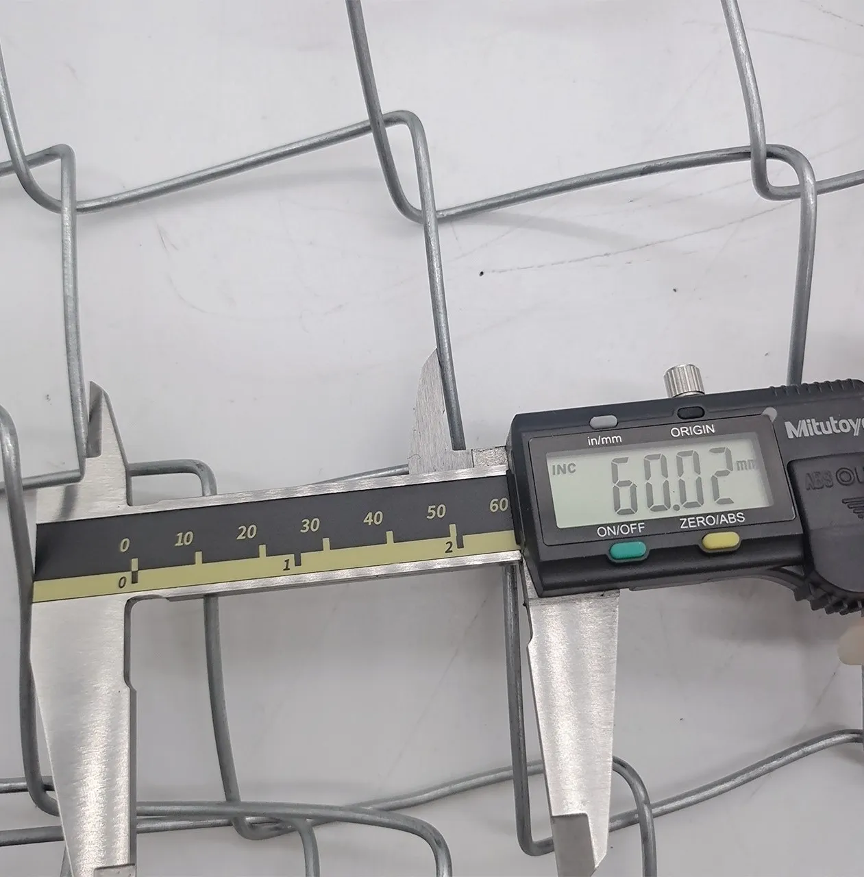 Galvanized Powder Coated Welded Wire Mesh Metal Chain Link Fence Outdoor Large Dog Kennel Fence