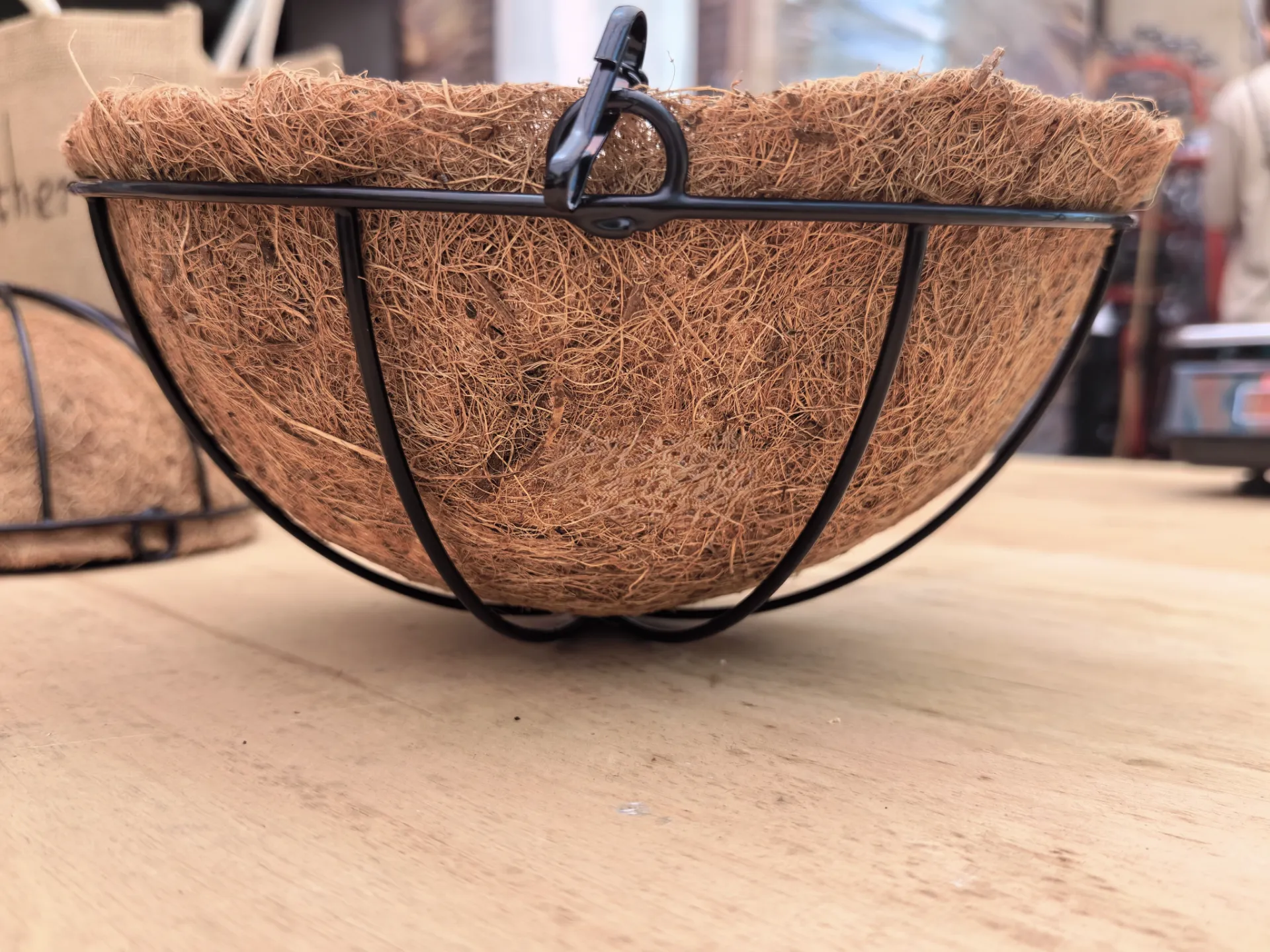 Hanging Basket With Planter Large Planters For Water Plants Small Pot Wicker Indoor Leaves Baskets Fiber