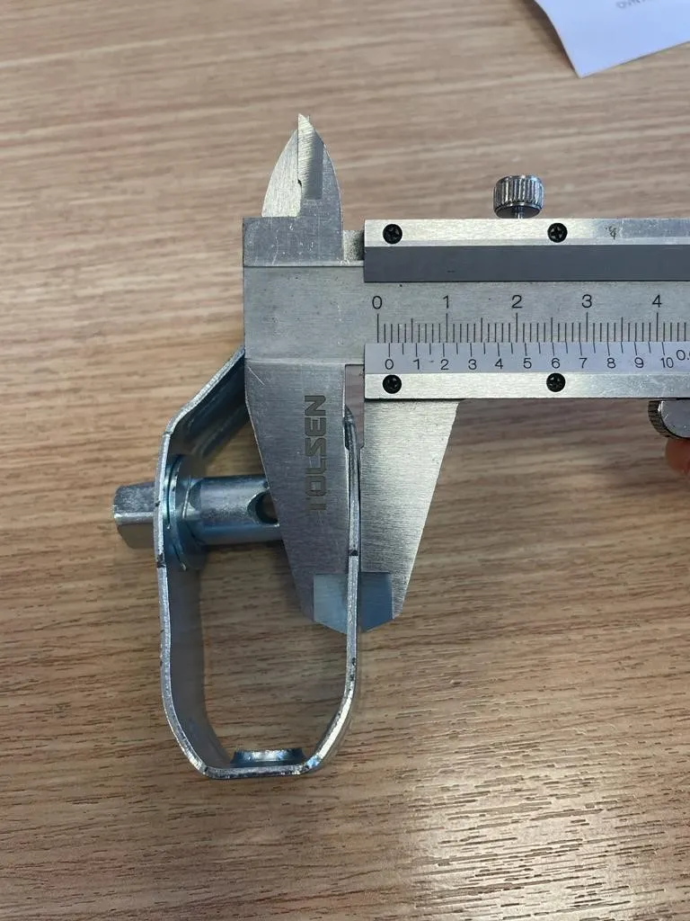 Galvanized steel wire rope fence wire tensioner