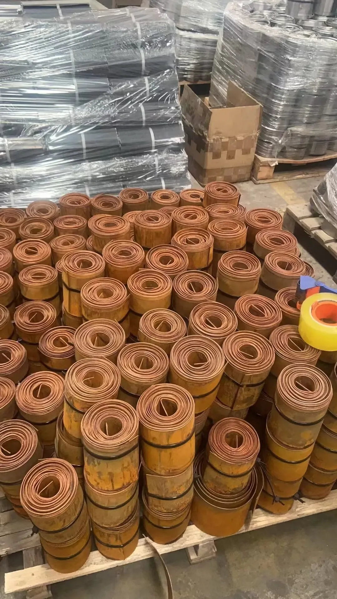 Metal Garden Frame Grass Anchoring Spikes New Design Landscape Corten Steel Lawn Edge