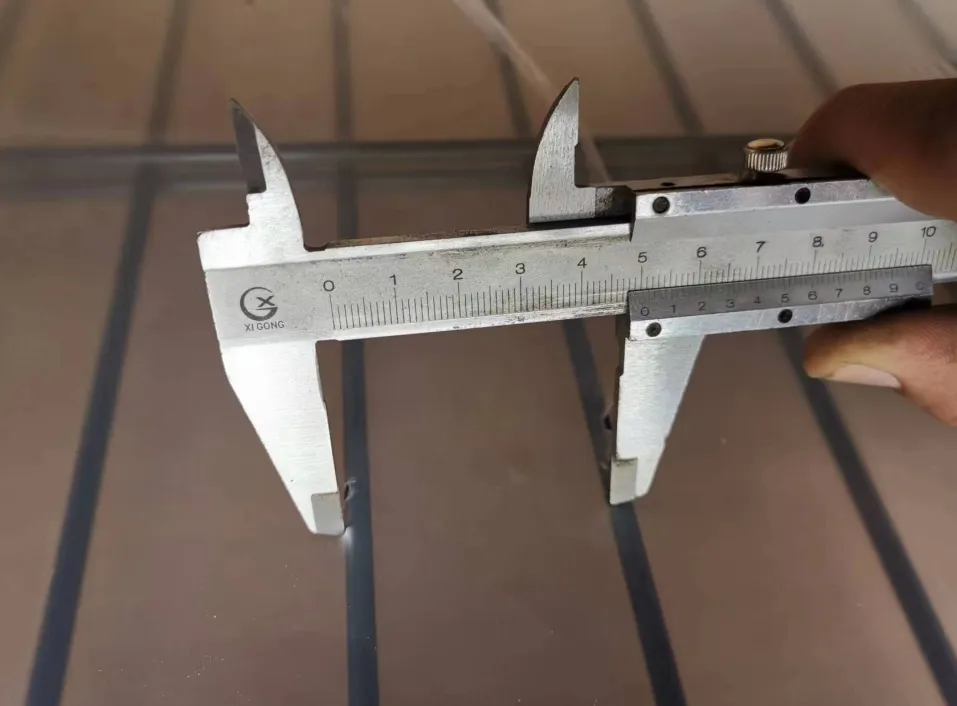 single small gate design