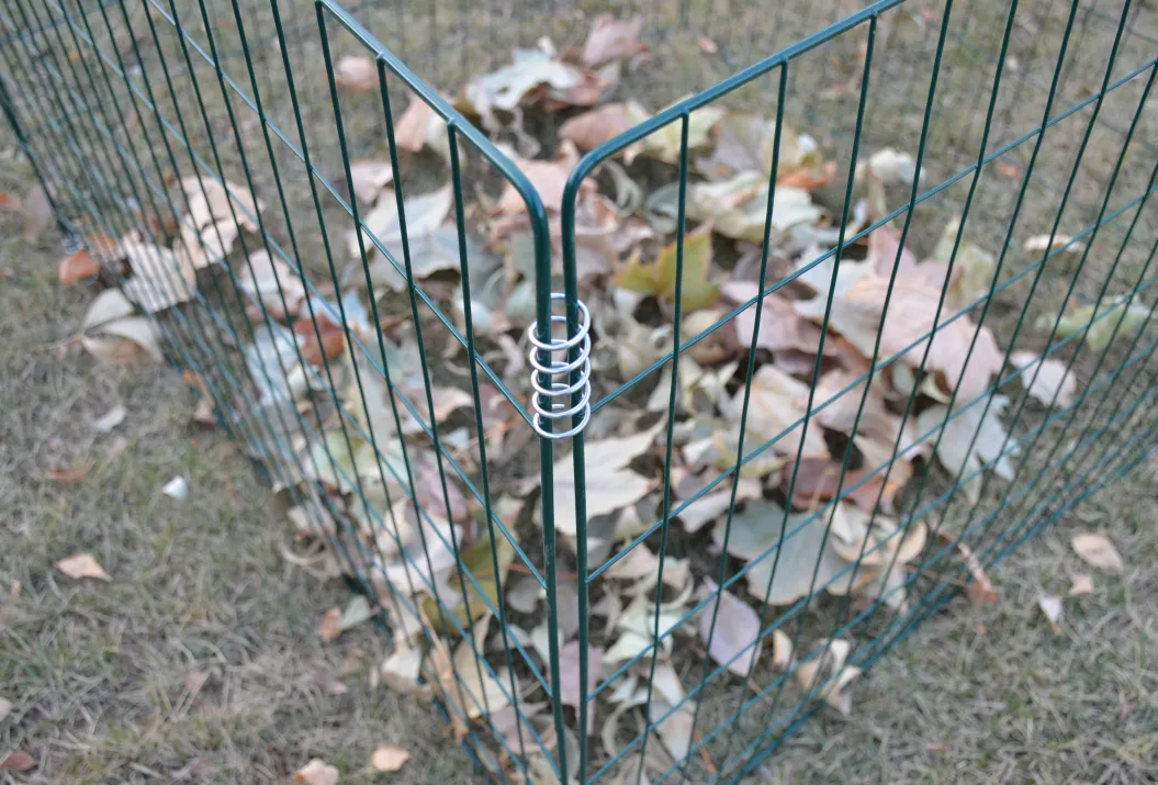 Read More About wire compost bin