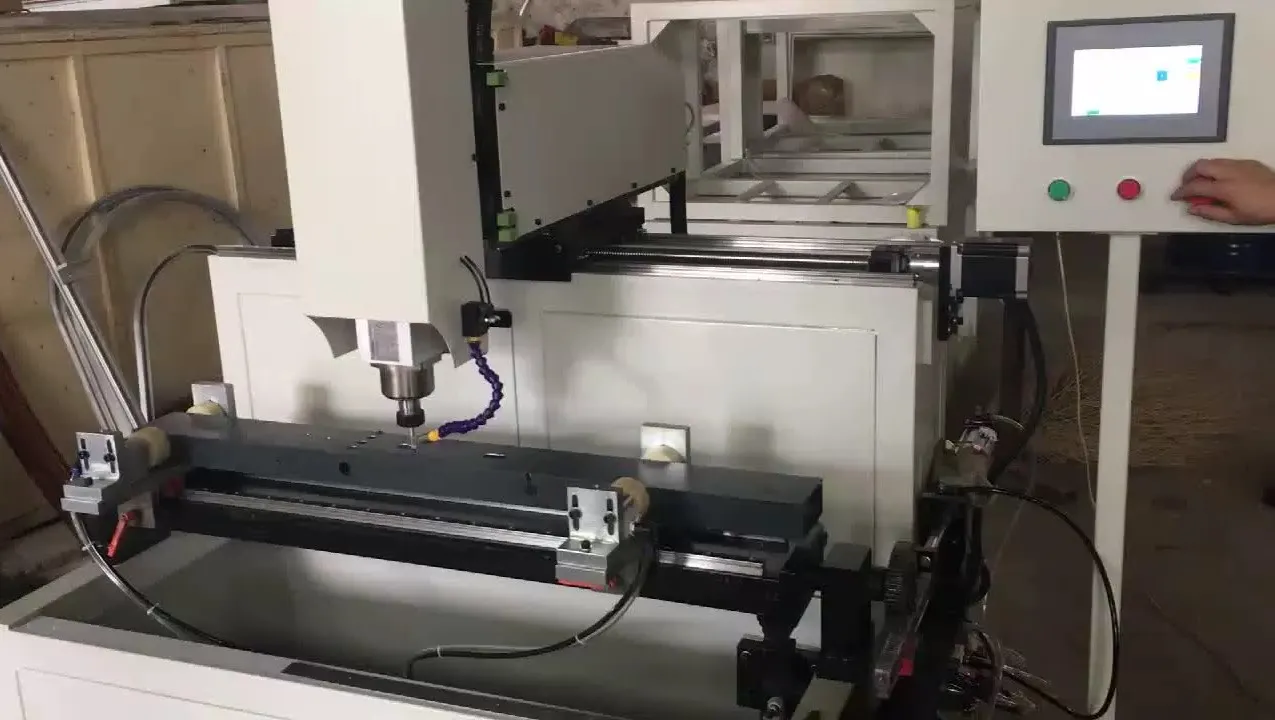 custom aluminium pool fencing