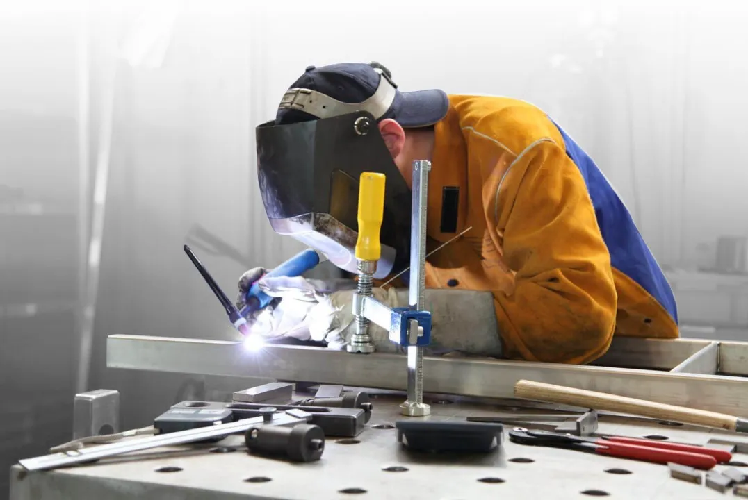 custom aluminum fence