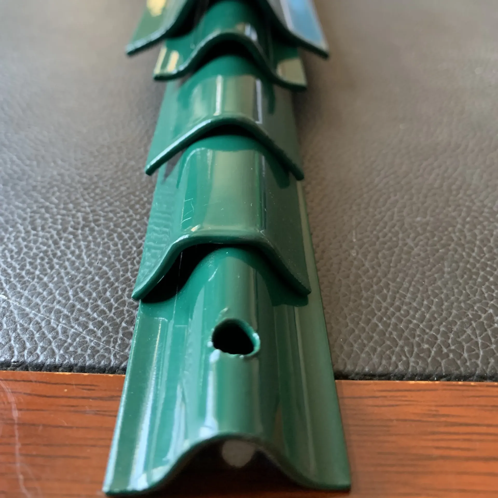 Hot Sale U-Shape Post for Garden Wire Fence, Outdoor Fence