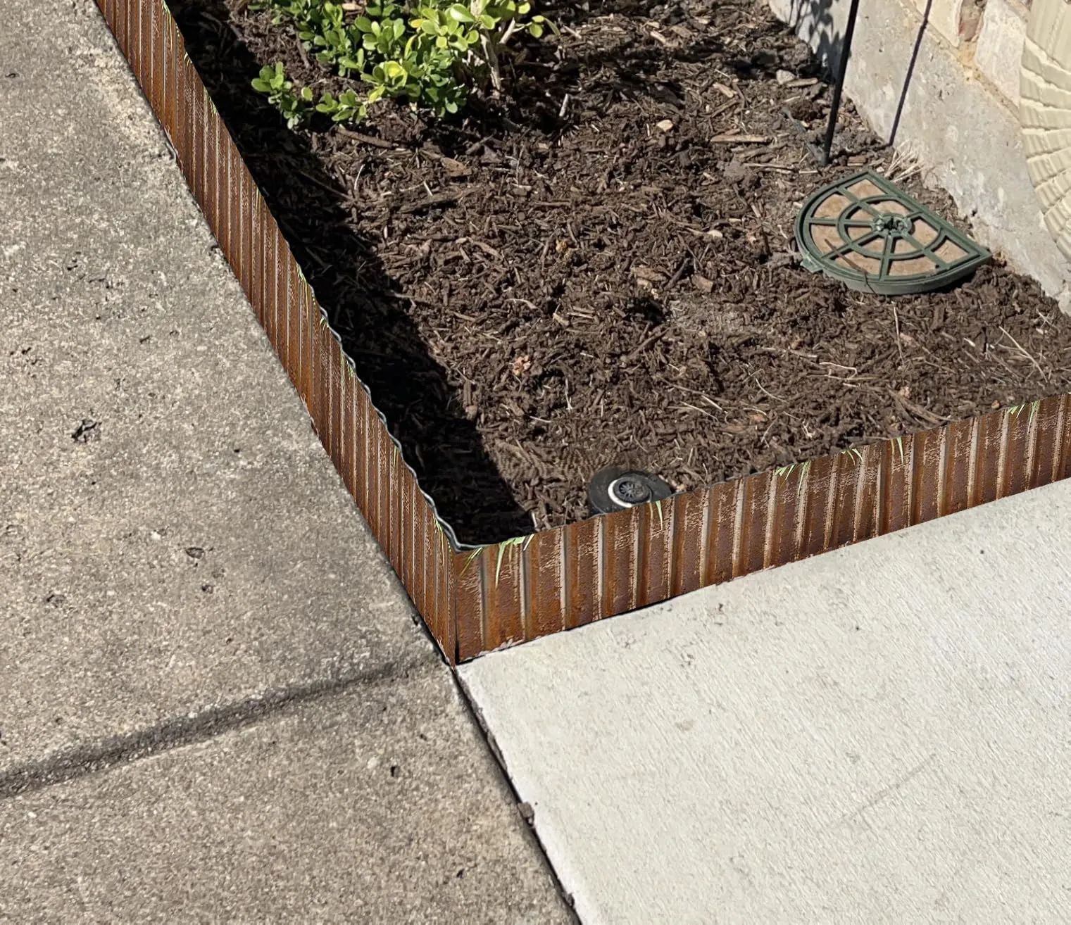 Landscape Edging Border Corrugated Galvanized Steel / Corten Steel Fence Garden Edging for Borders Flower Bed Lawn