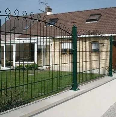 Arrow-head Design Decorative Panel Mesh Fence Metal Security Fence for Garden and Sports Farm Wood Factory Fencing