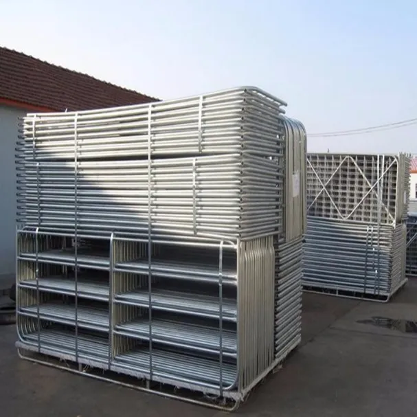 High Quality Galvanized Farm Gates with Smooth Edges for Safe Handling and Animal Protection