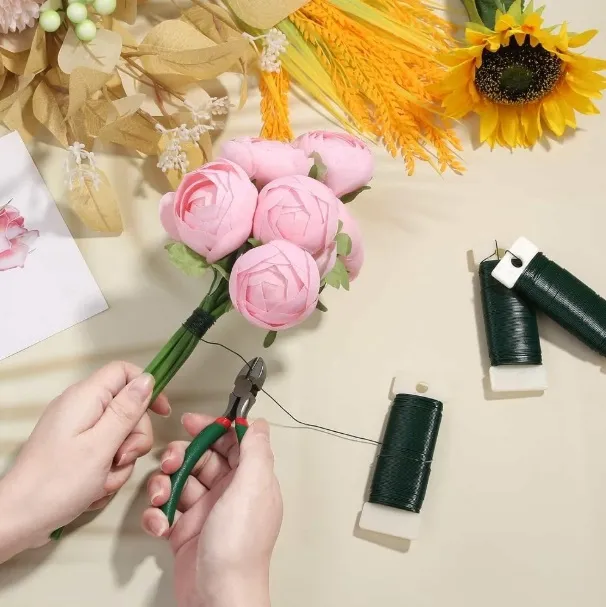 Supply High Quality PVC Coated Silver Wire,Galvanized Wire and Annealed wire for Home /Garden Bundling