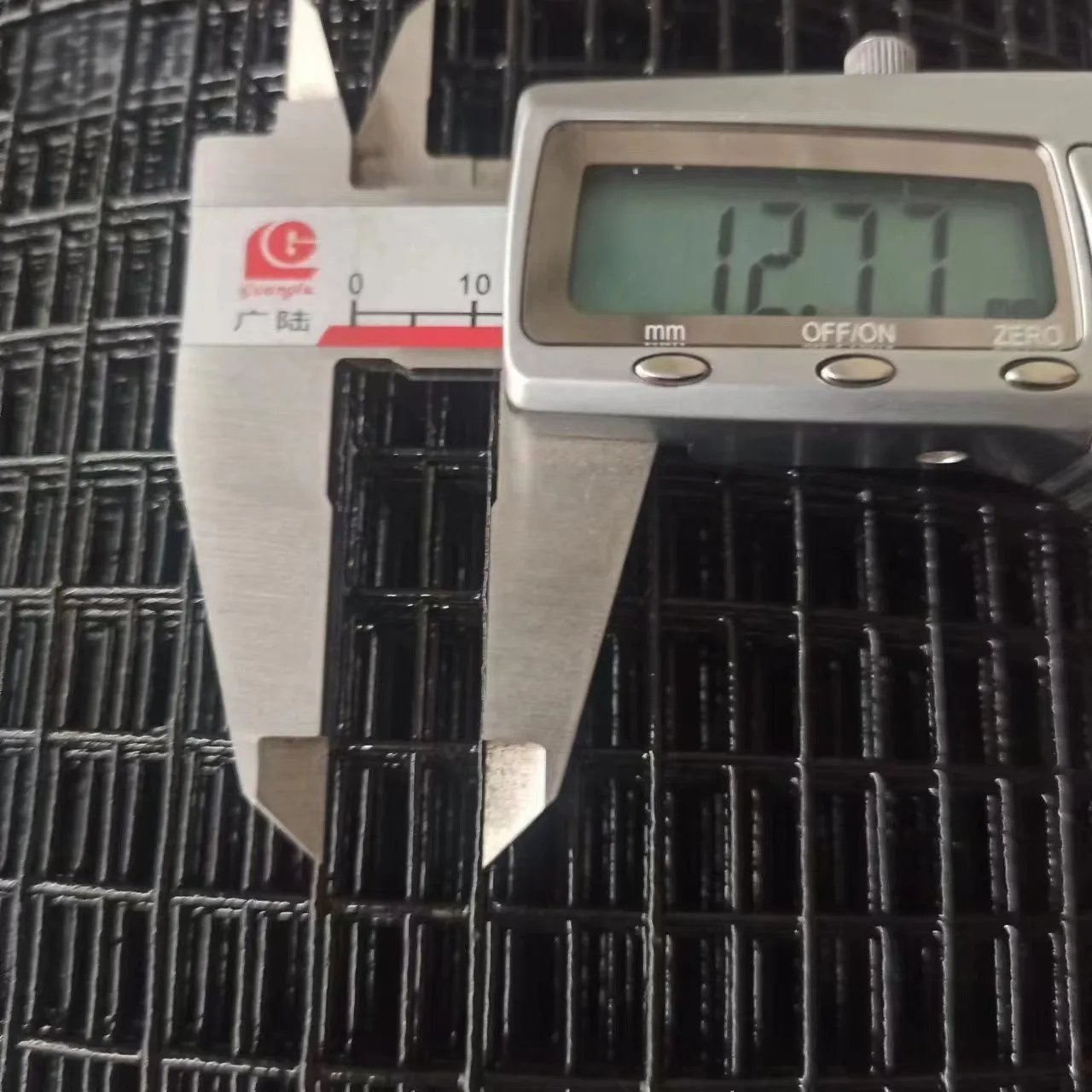 Read More About pvc coated wire mesh manufacturers