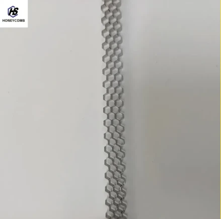 The role of honeycomb seals in maintaining optimal performance of gas turbines