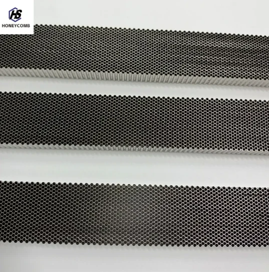 Application of Honeycomb Strips in Gas Turbines