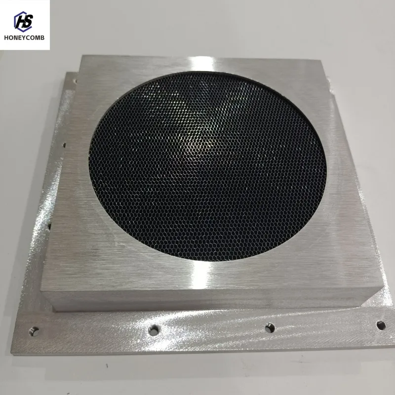 زجاج موصل لإيتو