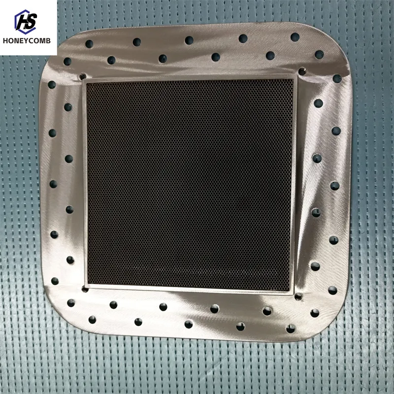 High Shielding Performance 2.0mm Cell Steel Honeycomb Vent For EMI/EMC/RF Shielded