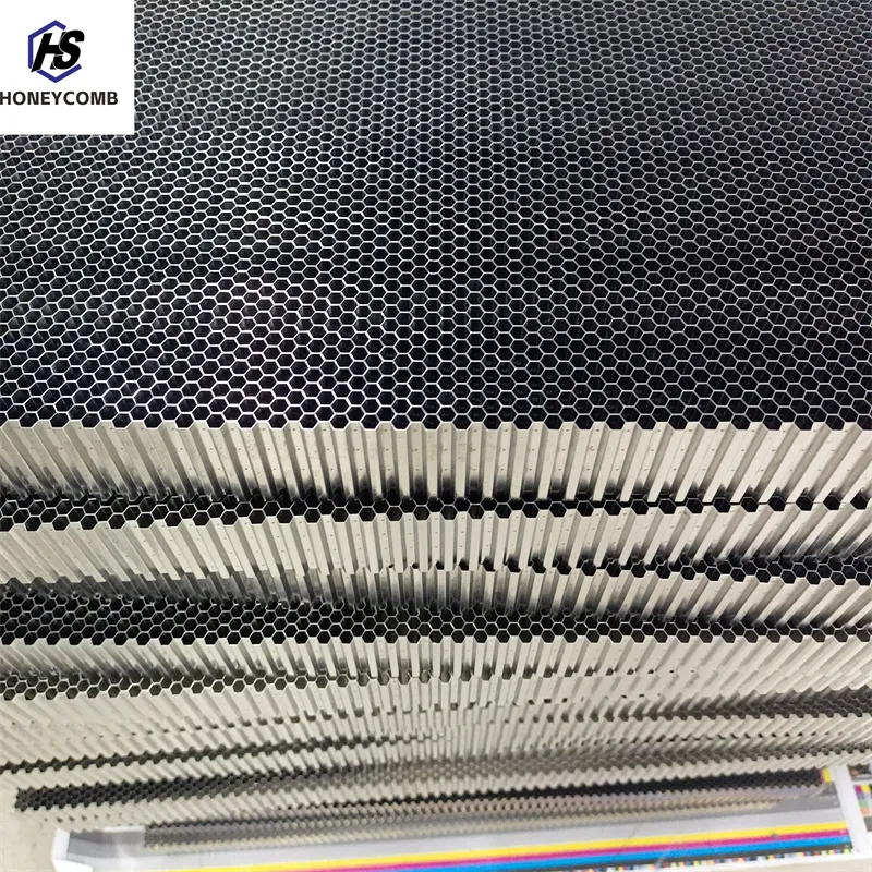 Honeycomb Flow Straightener: Laminar Flow, Low Pressure Drop