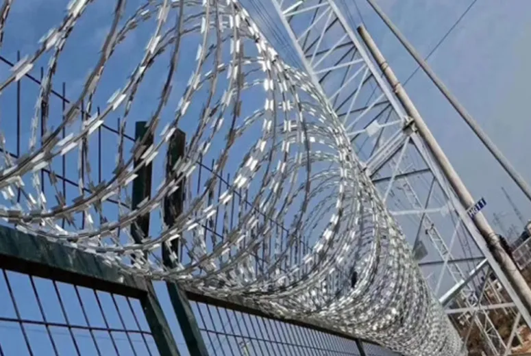 razor blade barbed wire