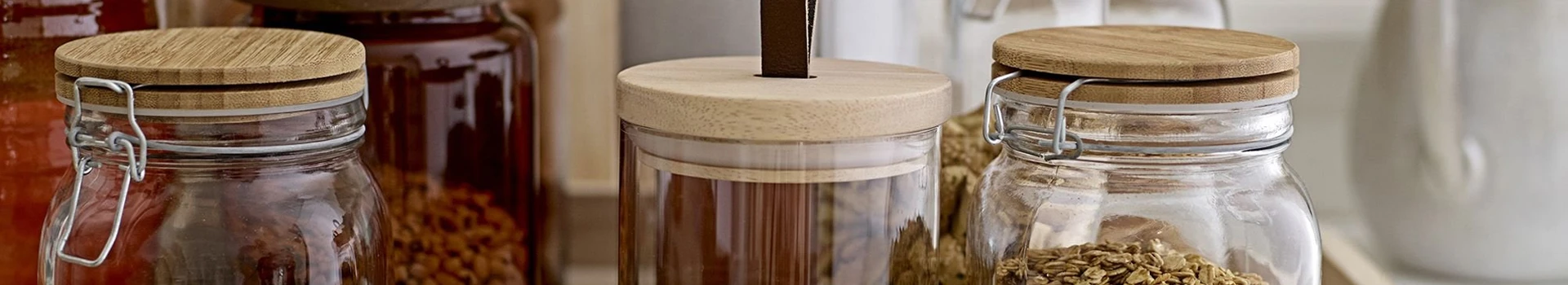 Sustainable Drinking Solutions with Reusable Glass Water Bottles for Eco-Friendly Living