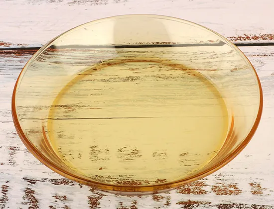 βάζο με ξύλινο καπάκι