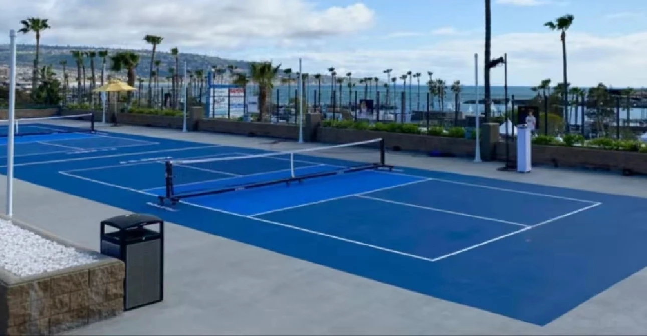 Solid Maple Flooring for Elegant and Durable Home Design Solutions