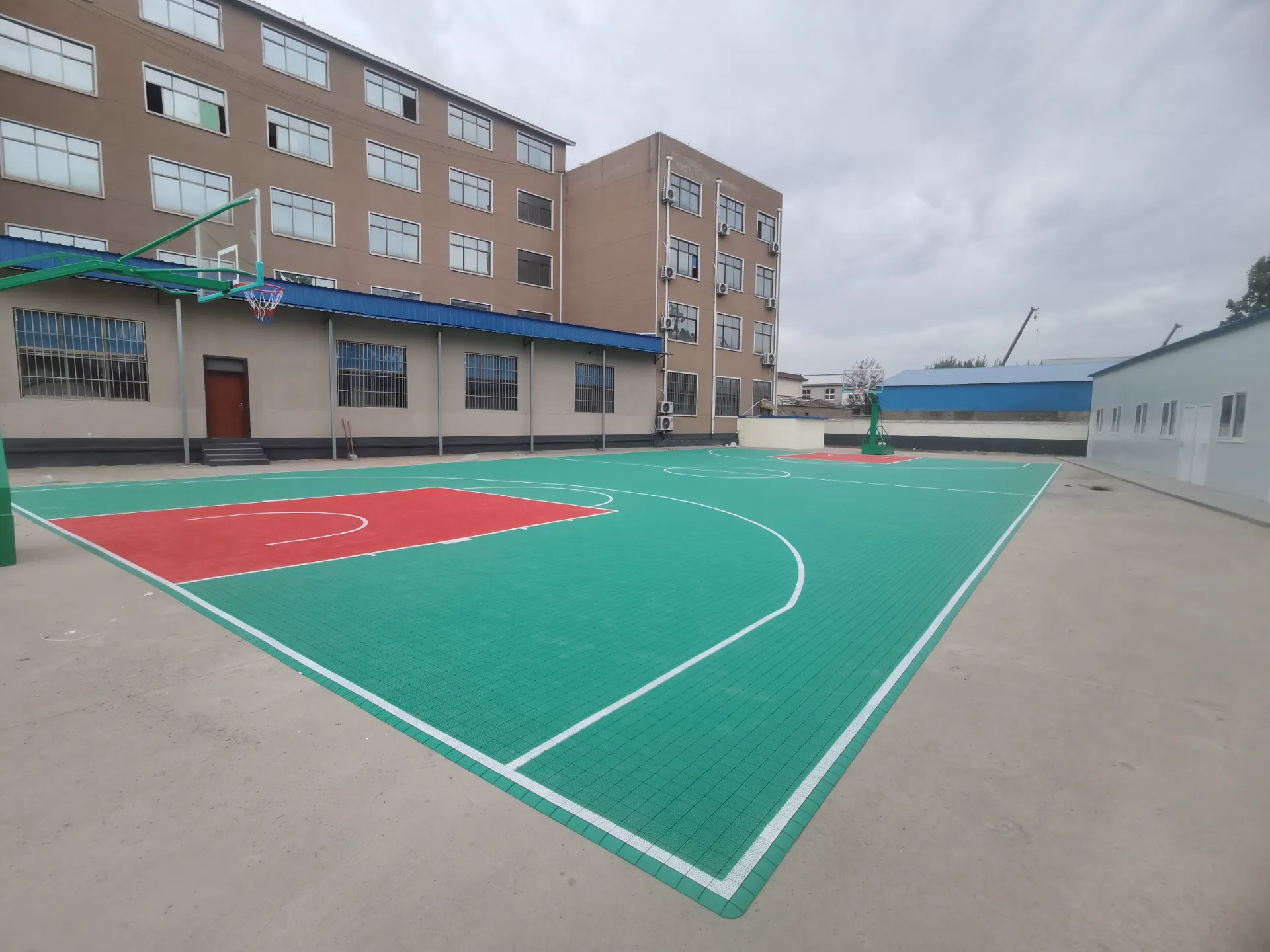 Interlocking Sports Floor Tiles