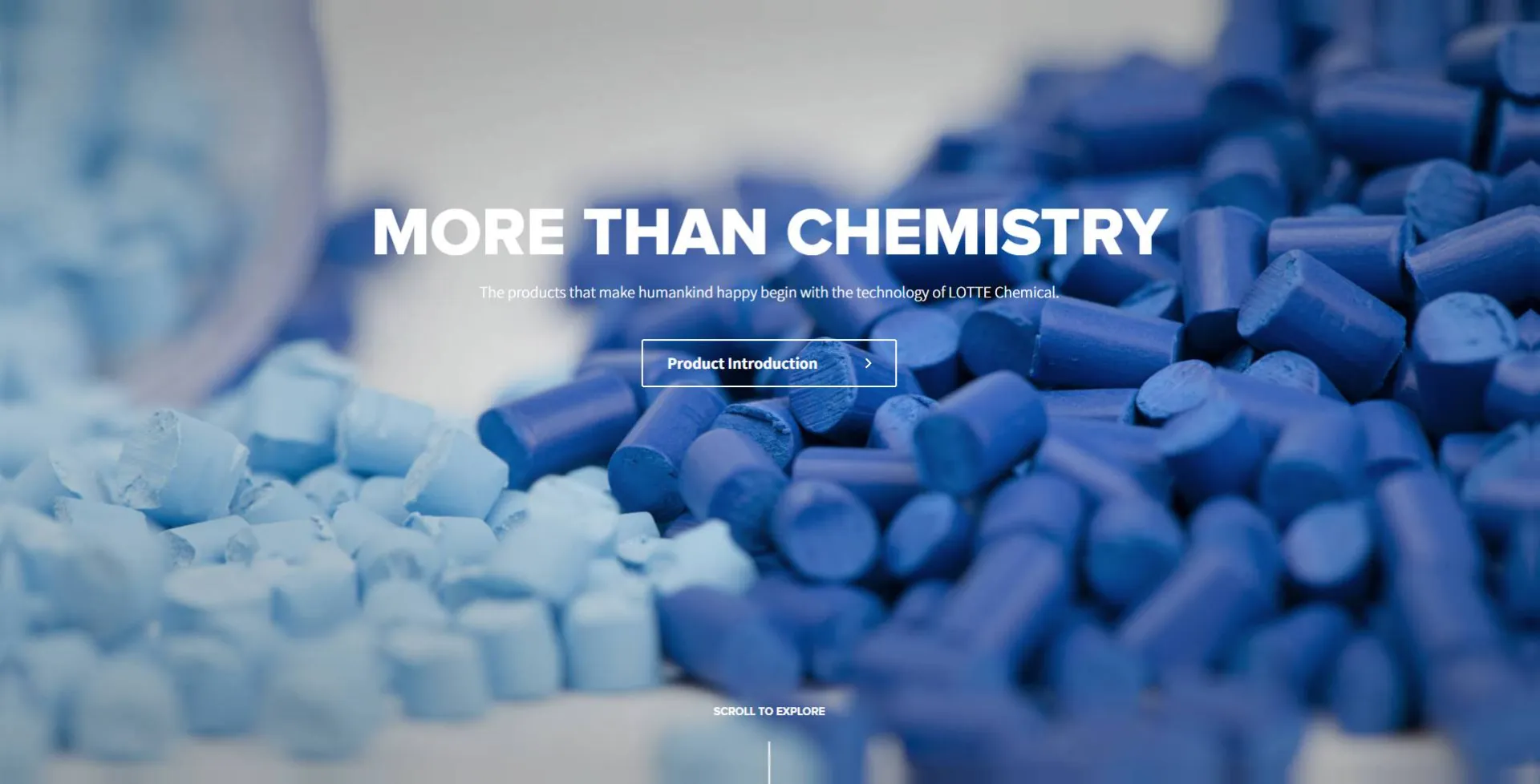 هناك سميكة الفانيلا في الفناء