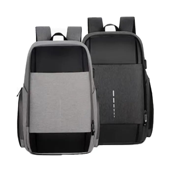 An Essential Guidance to Choosing the Right Bag for Raincoat