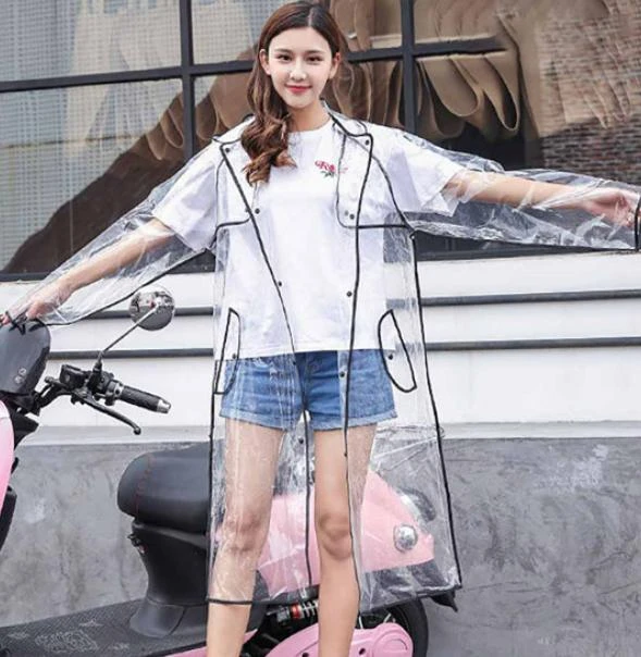 The Perfect Blend of Style and Function: Women’s Rain Ponchos