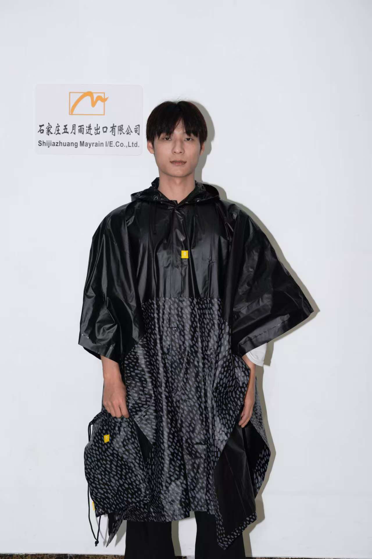 Discover The Ultimate Protection With Our Men’s Poncho Collection