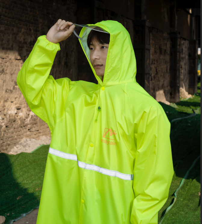 Men Rainjacket Waterproof Hooded Poncho
