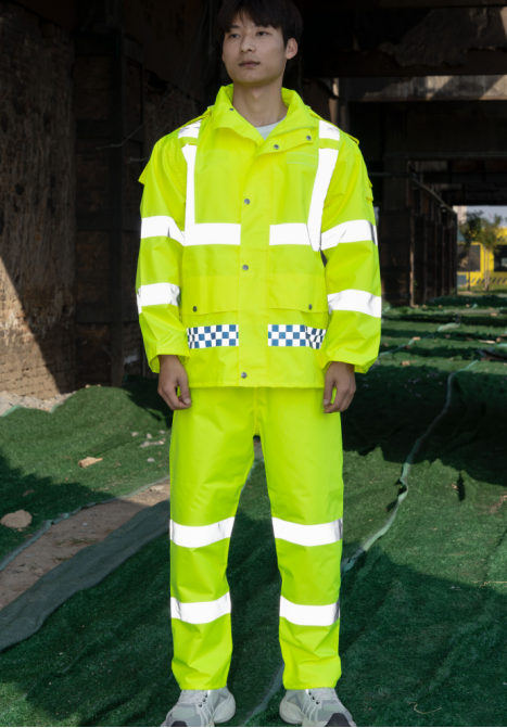 Best men raincoat long designs for heavy rain