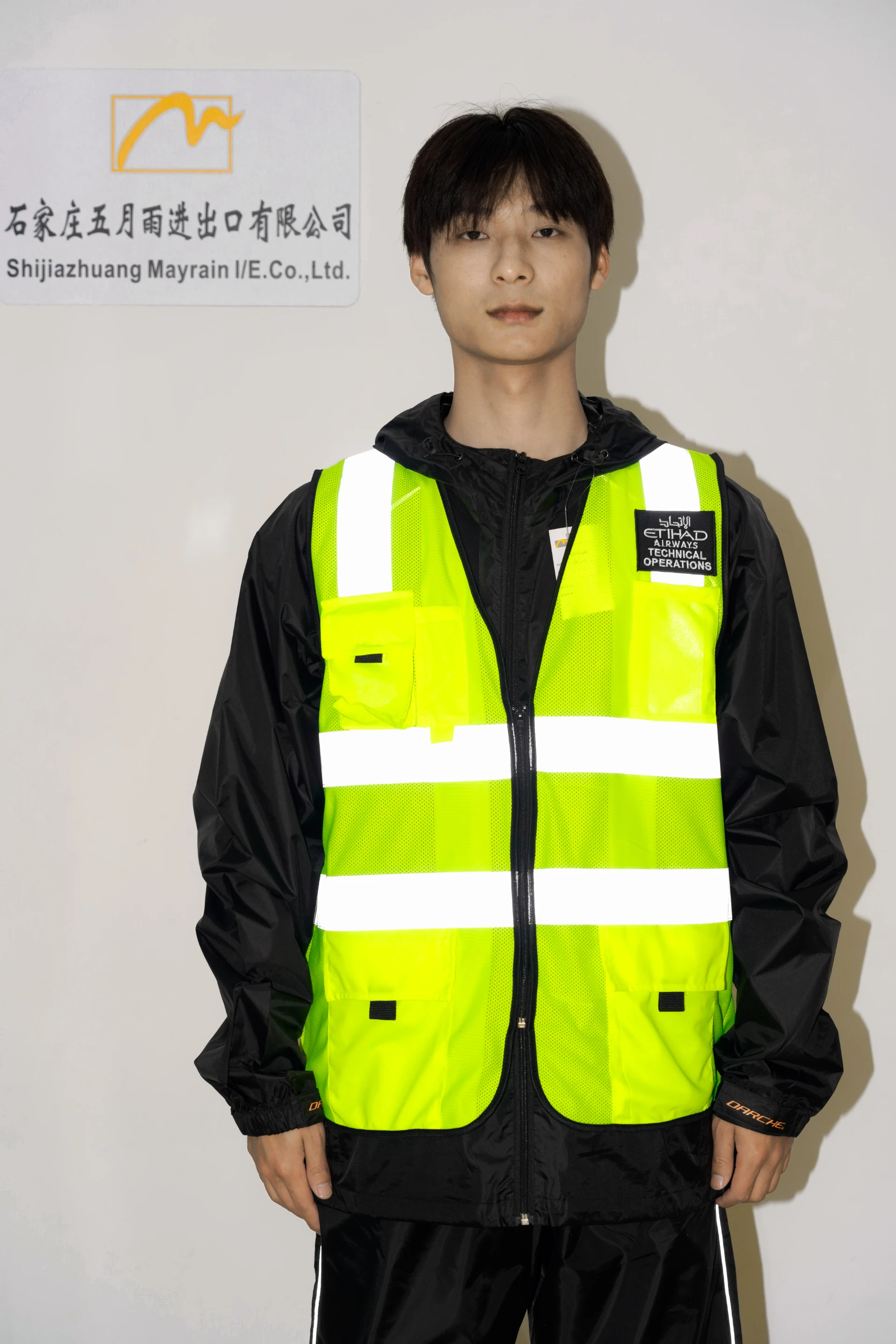 Hi-Vis Rain Jackets for Men: Safety, Style, And Weather Protection