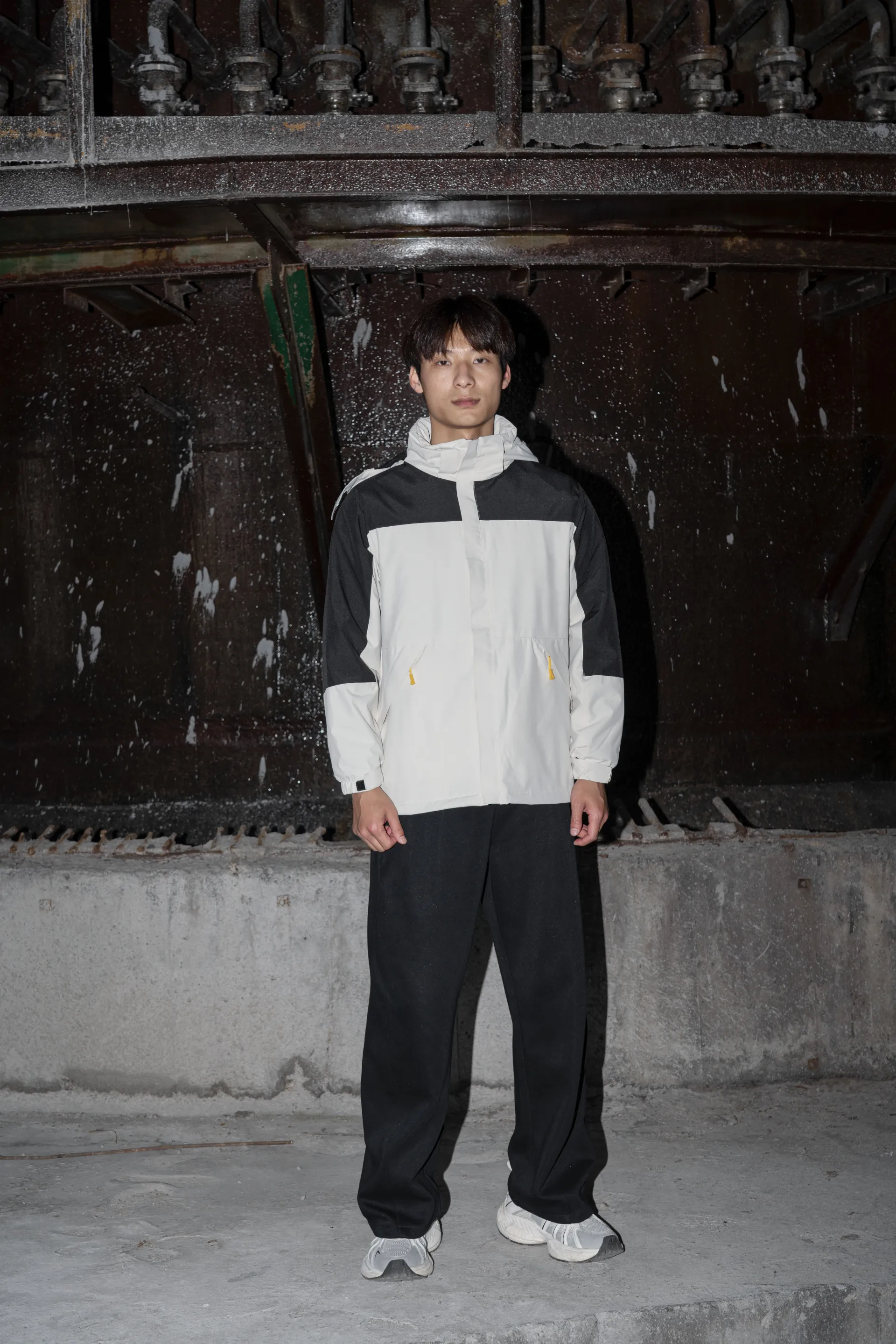 Waterproof Performance of Long Poncho Raincoats for Men