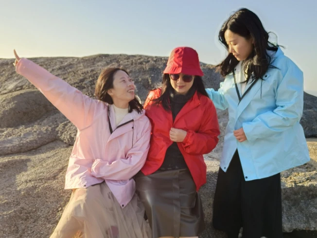 Polyester long raincoat with waterproof zipper windproof outdoor rain coat for adult button cuff Polyester long raincoat with waterproof zipper windproof outdoor rain coat for adult button cuff