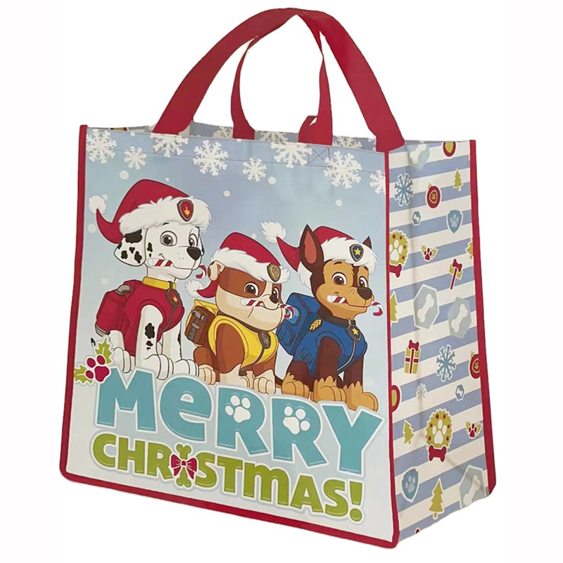 Stylish Oilskin Raincoats for Women Perfect for All Weather Conditions