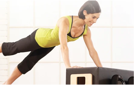 OEM Custom Pilates Reformer for Studio Use