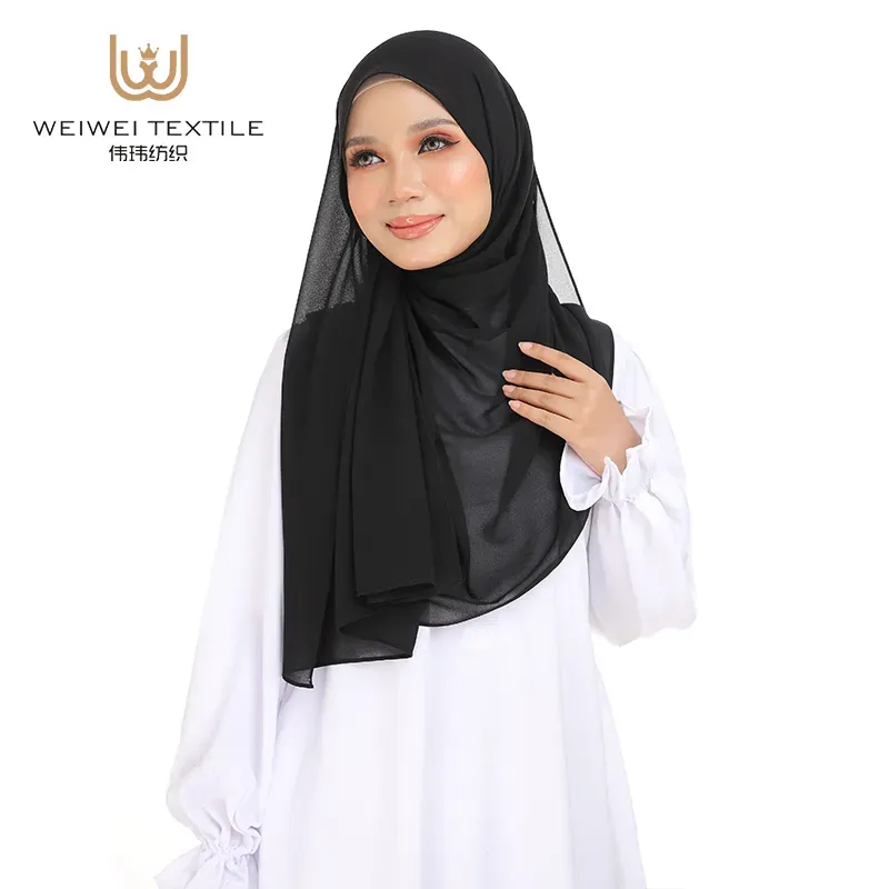 Chiffon Scarves and Hijabs: A Graceful Tradition for Muslim Women Chiffon Scarves and Hijabs: A Graceful Tradition for Muslim Women