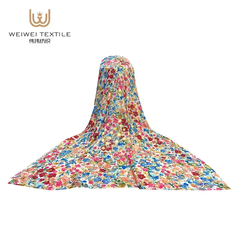 Abaya: The Traditional Muslim Dress for Modesty and Everyday Wear