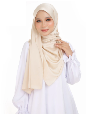Satin Scarves: Your Everyday Elegance, Effortlessly Wrapped