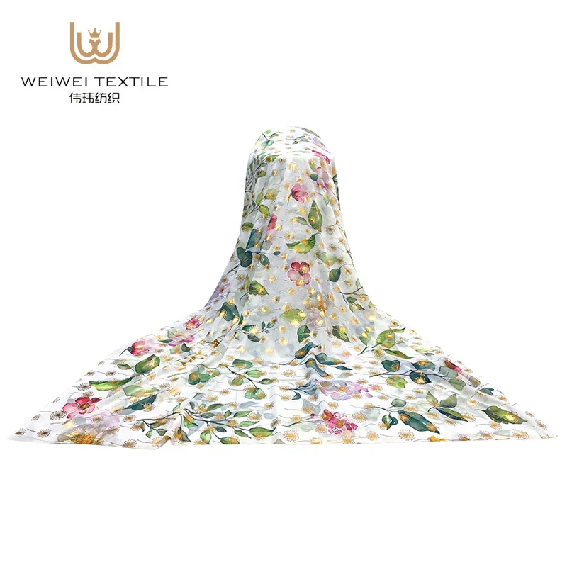 The Cultural and Modern Significance of the Abaya in Muslim Communities