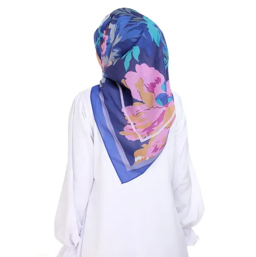 The Ultimate Guide to Scarves: Stylish, Affordable, and Practical Choices