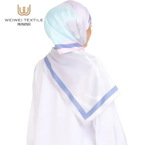 Satin Scarves: The Perfect Blend of Elegance and Versatility for Every Occasion