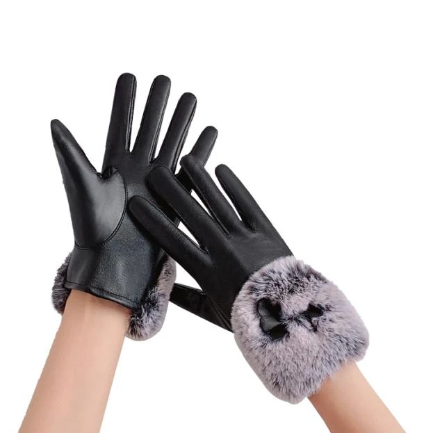 Discover the Finest Driving Gloves