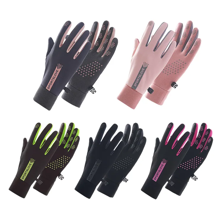 Couple Gloves for Hand-Holding — Warm, Cozy, Gift-Ready